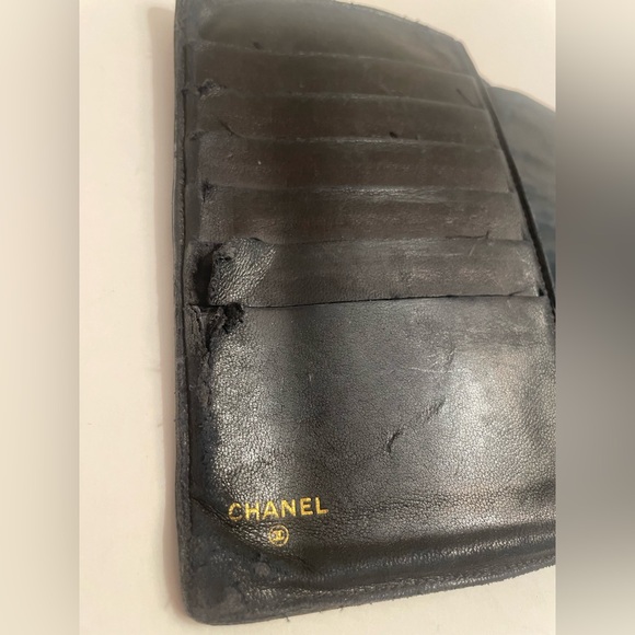 CHANEL BLACK CAVIAR LEATHER BI-FOLD WALLET KISS LOCK COIN PURSE PROJECT PIECE - Picture 15 of 16